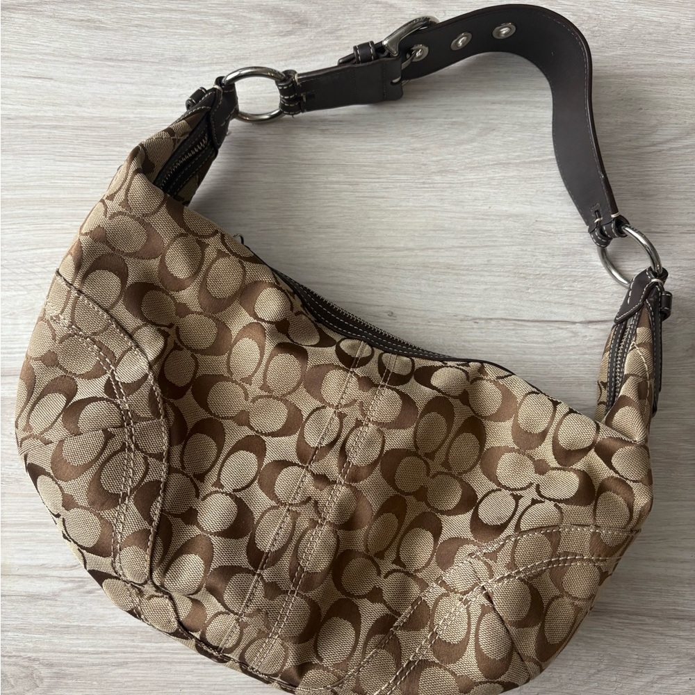 Vintage COACH Hobo